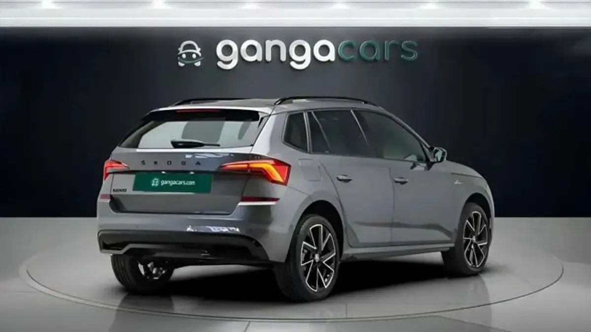 Käytetty Skoda Kamiq Monte Carlo 150 HP (110 kW) 2023 Harmaa Katumaasturi