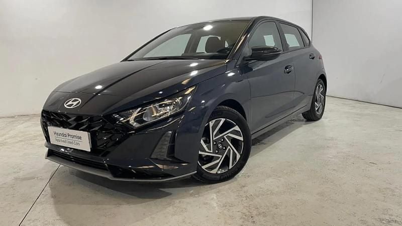 Gris/plata Nuevo 2025 Hyundai i20 | 22.000 € (Un poco caro) - Imagen 1/4
