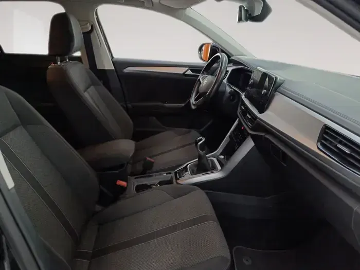 Usado VW T-Roc 115 CV (84 kW) 2023 Negro SUV
