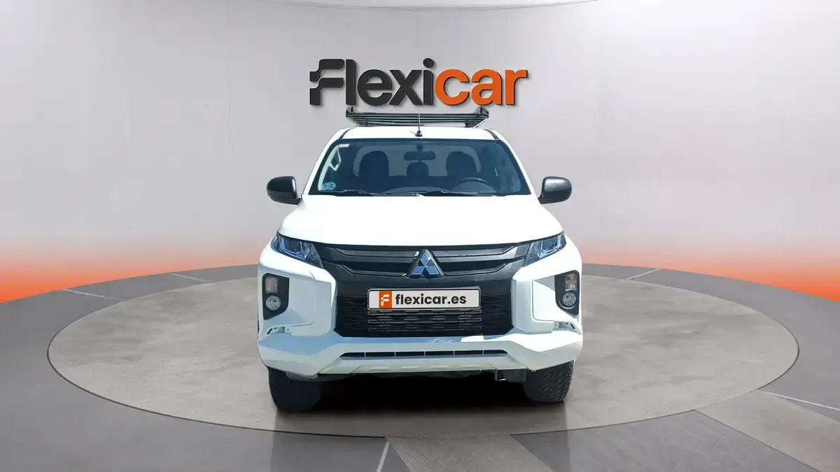Usado Mitsubishi L200 150 CV (110 kW) 2021 Blanco Pickup/Camioneta