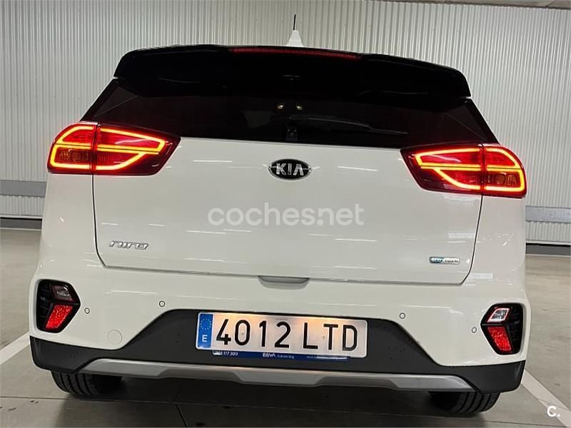 Usado Kia Niro 141 CV (103 kW) 2021 Blanco SUV