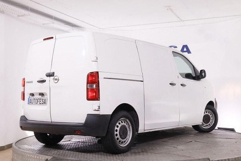 Usado Opel Vivaro 100 CV (73 kW) 2021 Blanco Monovolumen