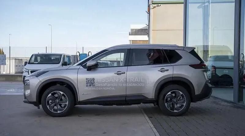 Nuevo Nissan X-Trail N-Connecta 204 CV (150 kW) 2025 Champagne silver metalizado SUV