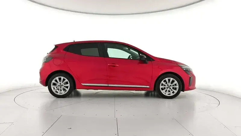 Usado Renault Clio V Evolution 100 CV (73 kW) 2025 Rojo Berlina