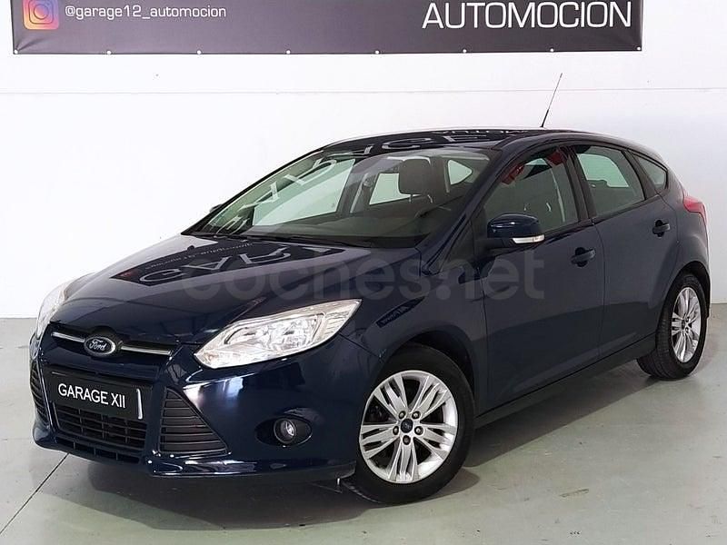 Azul Usado 2014 Ford Focus Trend Berlina | 6500 € (Buen precio) - Imagen 1/4