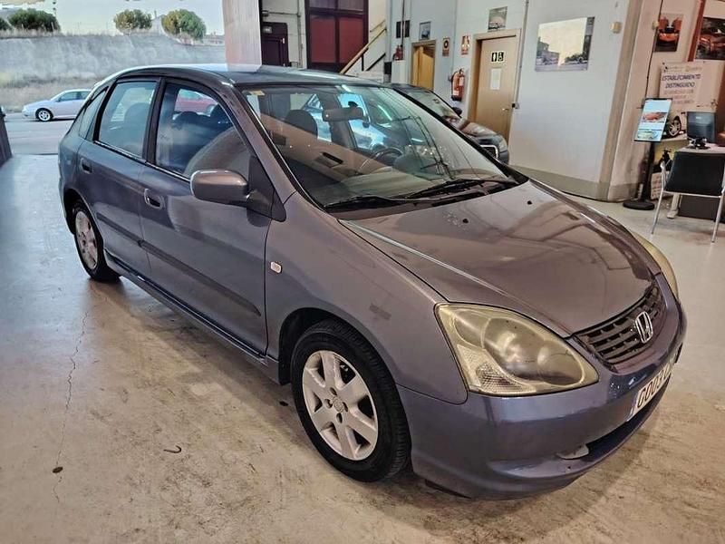 Usado Honda Civic ES 100 CV (73 kW) 2004 Azul Utilitario