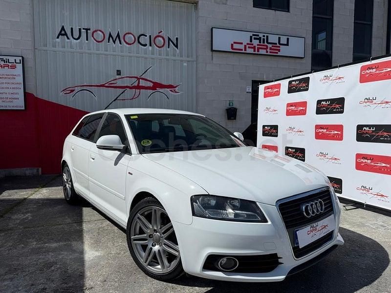 Usado Audi A3 Attraction 140 CV (102 kW) 2010 Blanco Utilitario