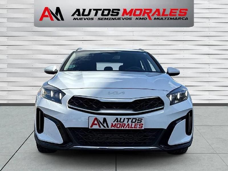 Usado Kia XCeed 100 CV (73 kW) 2024 Negro SUV