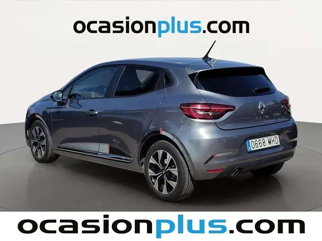 Usado Renault Clio V Evolution 101 CV (74 kW) 2023 Gris Utilitario