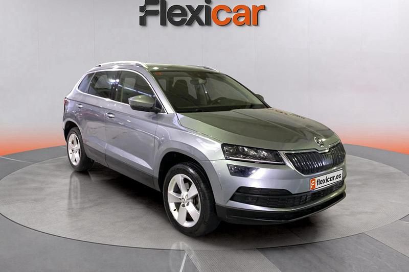 Gris Usado 2019 Skoda Karoq Ambition SUV | 13.990 € (Precio justo) - Imagen 1/4