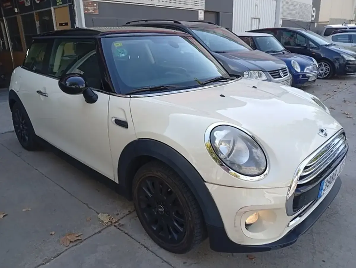 Usado Mini Cooper D 116 CV (85 kW) 2015 Blanco Utilitario