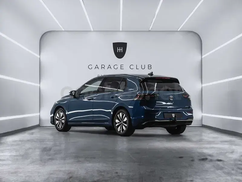 Occasion VW Golf VIII Style 150 ch (110 kW) 2025 Bleue Berline
