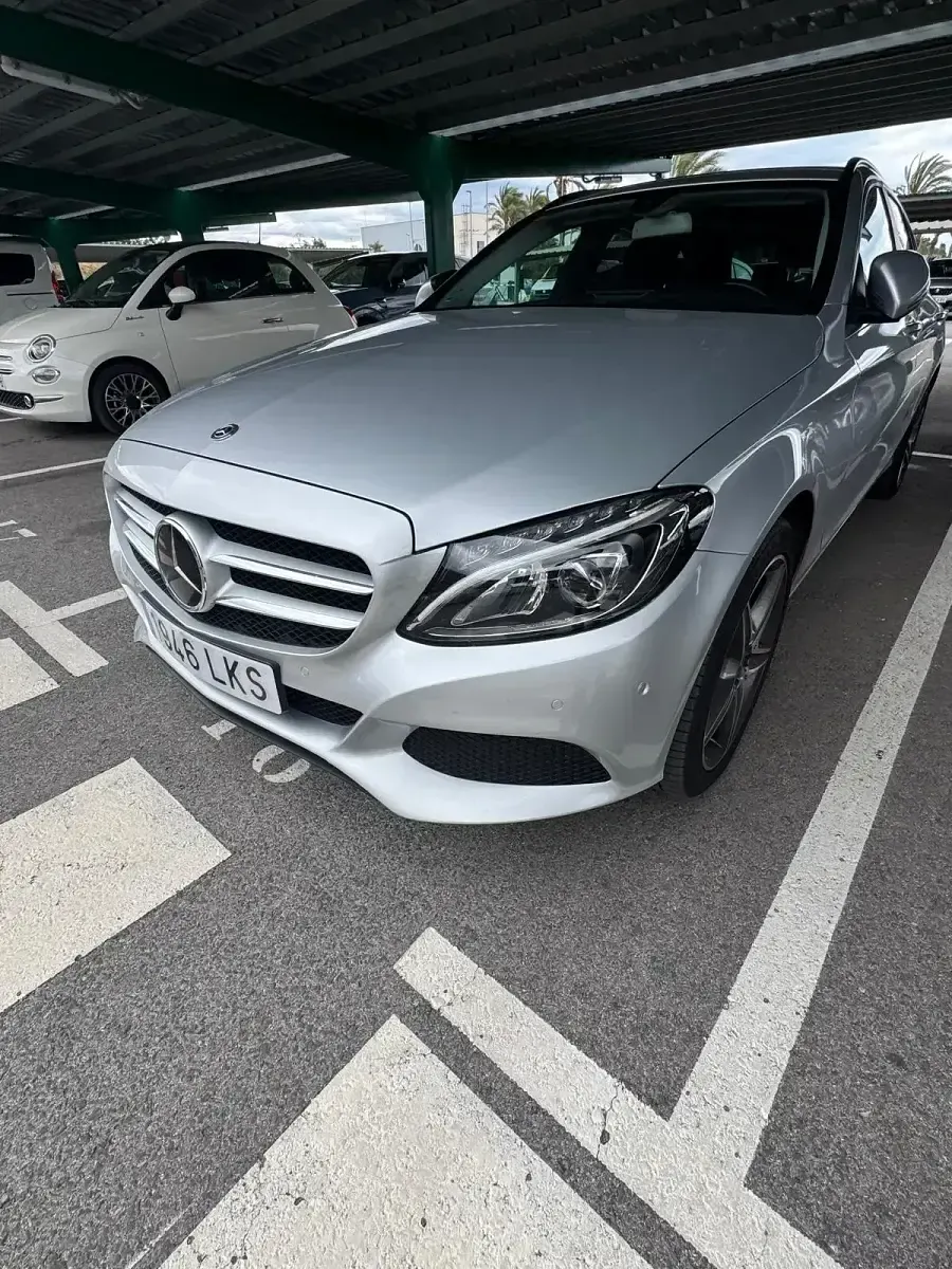 Usado Mercedes C220 170 CV (125 kW) 2017 Gris Familiar