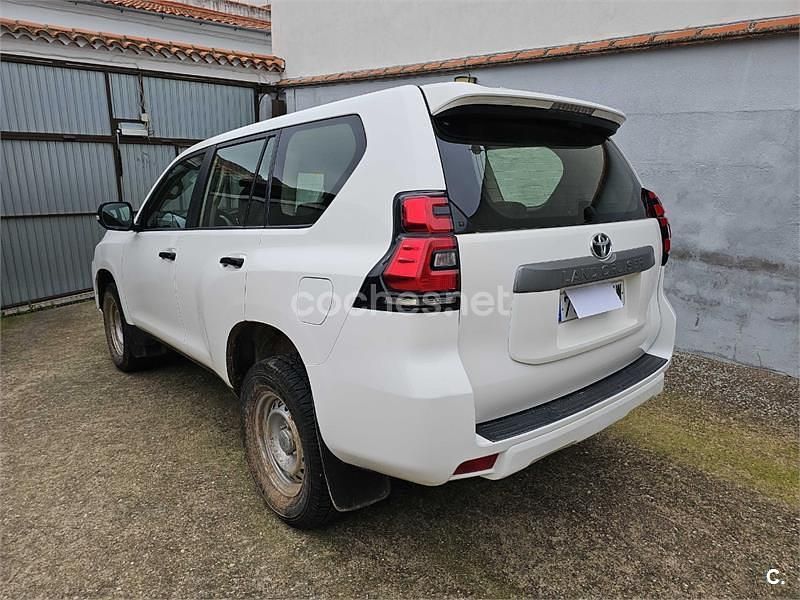 Usado Toyota Land Cruiser 177 CV (130 kW) 2018 Blanco SUV