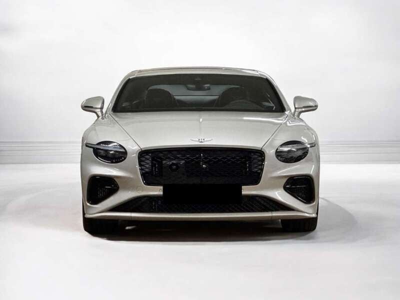 Blanco Nuevo 2025 Bentley Continental Berlina | 383.000 € - Imagen 1/4