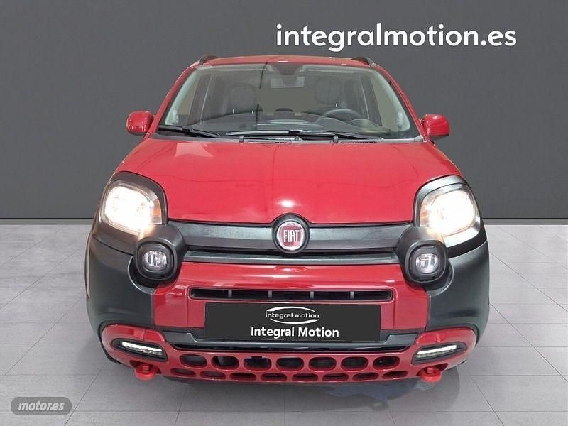 Nuevo Fiat Panda 69 CV (50 kW) 2025 Rojo Utilitario