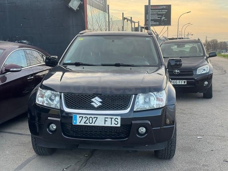 Usado Suzuki Grand Vitara 129 CV (94 kW) 2007 Negro SUV