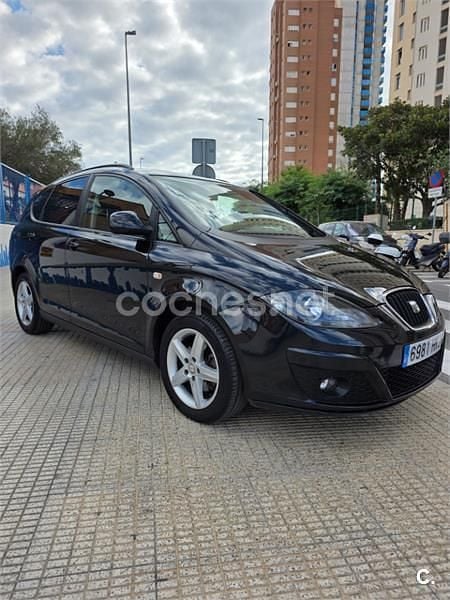 Negro Usado 2012 Seat Altea XL Reference Monovolumen | 3999 € (Buen precio) - Imagen 1/4