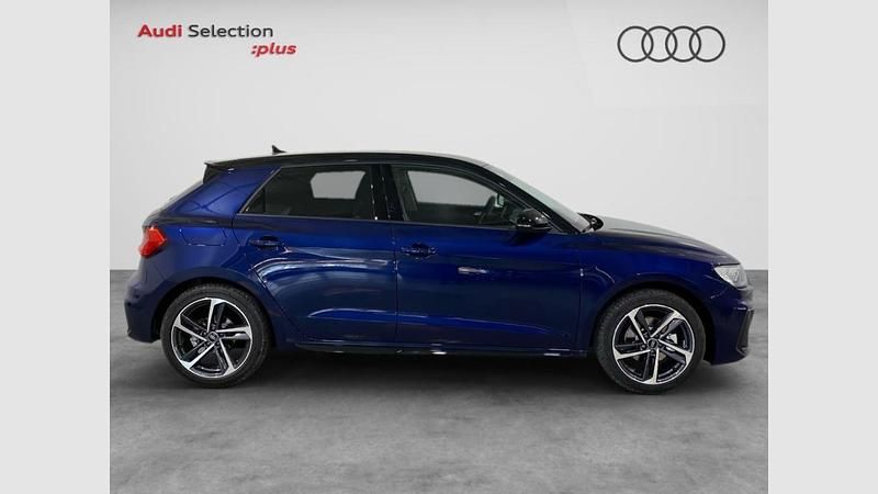 Nuevo Audi A1 Sportback Black Edition 116 CV (85 kW) 2025 Pintura metalizada/techo color contraste Utilitario