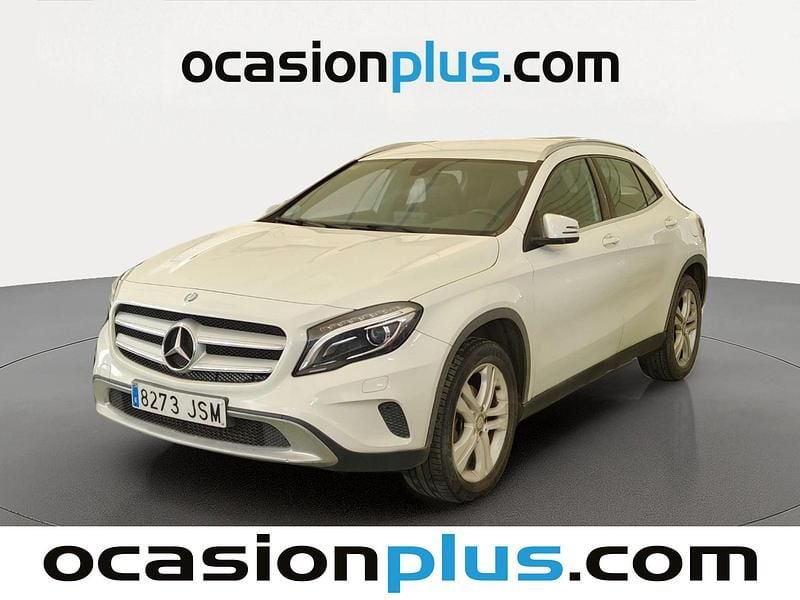 Usado Mercedes GLA200 Urban 136 CV (100 kW) 2016 Blanco SUV