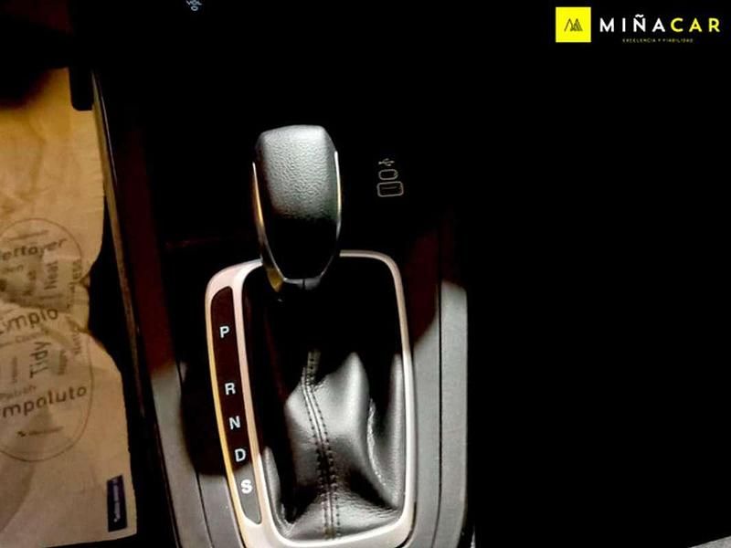 Usado Ford Puma Titanium 125 CV (91 kW) 2025 Blanco SUV