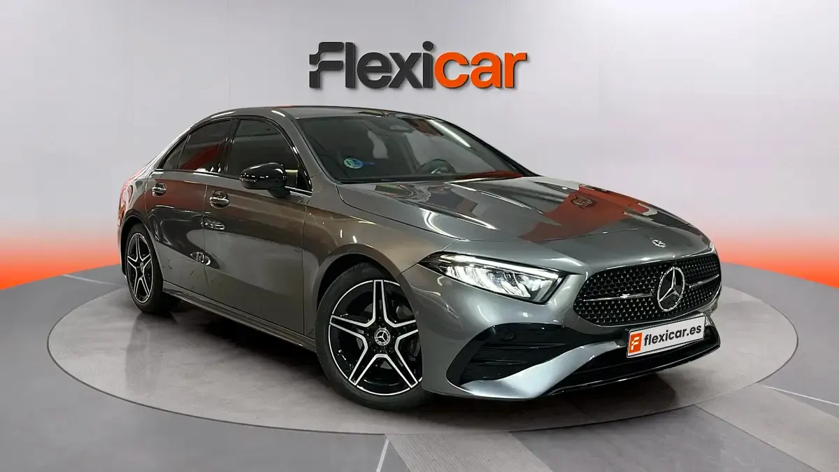 Usado Mercedes A180 136 CV (100 kW) 2023 Berlina