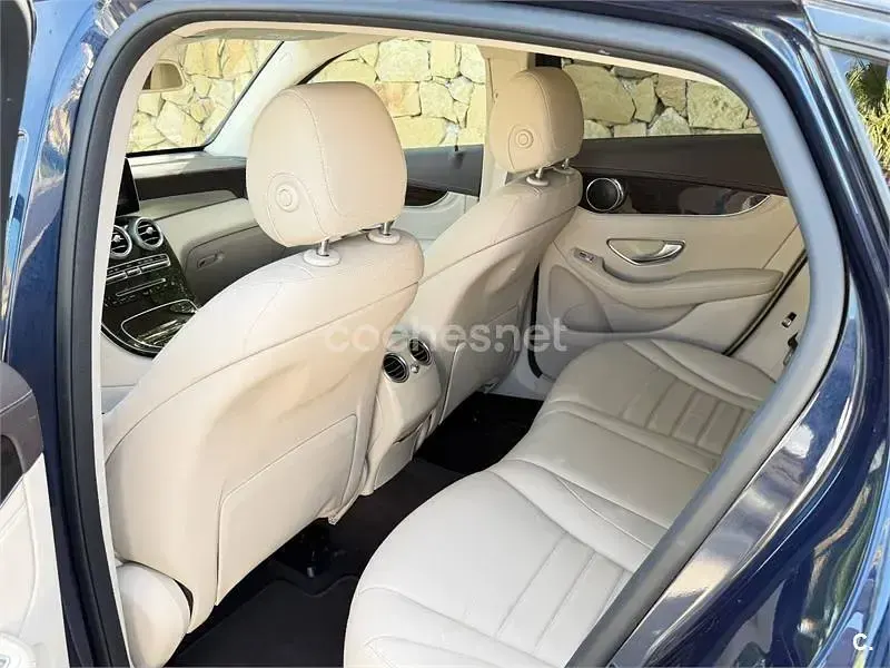 Usado Mercedes GLC250 204 CV (150 kW) 2016 Azul SUV