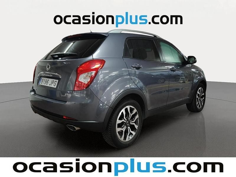 Usado Ssangyong (KGM) Korando Limited 178 CV (130 kW) 2016 Gris SUV