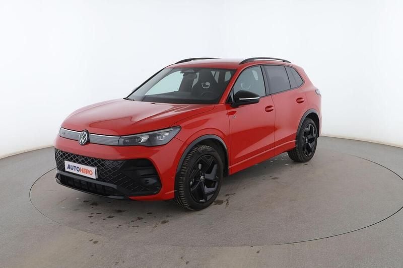 Usado VW Tiguan R-line 150 CV (110 kW) 2024 Rojo SUV