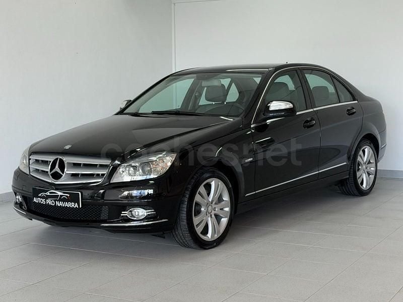 Usado Mercedes C220 Avantgarde 170 CV (125 kW) 2007 Negro Berlina