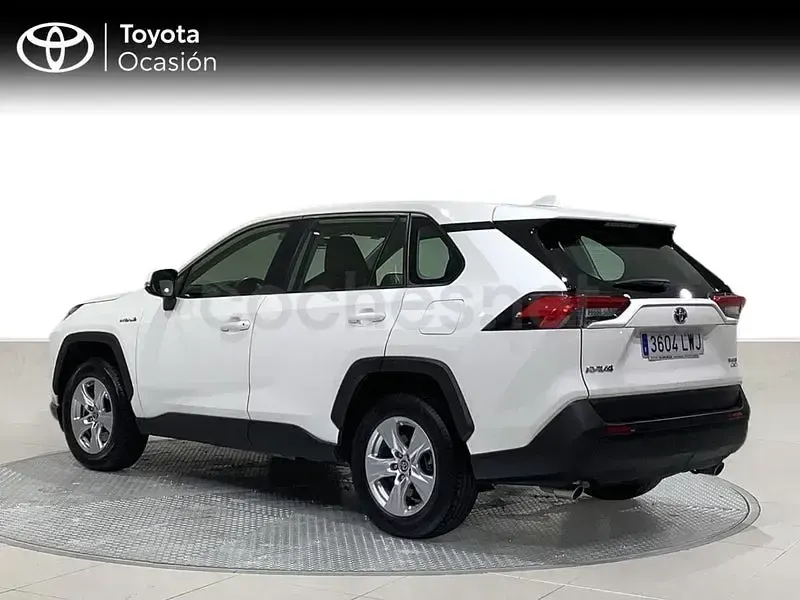Używany Toyota RAV4 Hybrid Business Edition 222 KM (163 kW) 2022 Biały SUV