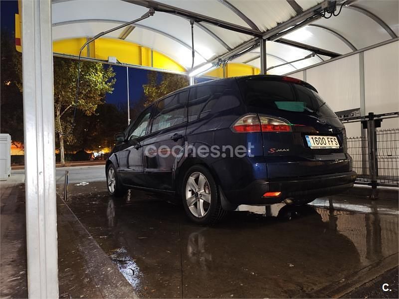Usado Ford S-MAX Trend 140 CV (102 kW) 2006 Azul Monovolumen