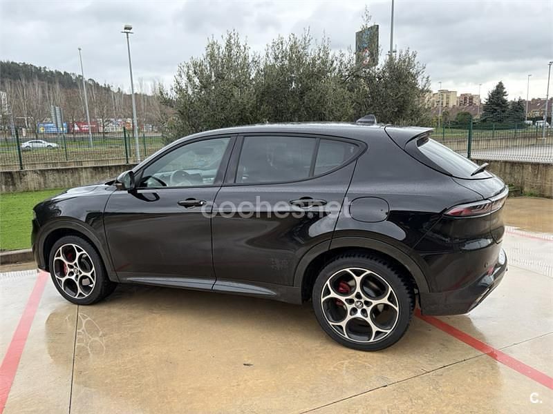 Usado Alfa Romeo Tonale Veloce 280 CV (205 kW) 2023 Negro SUV