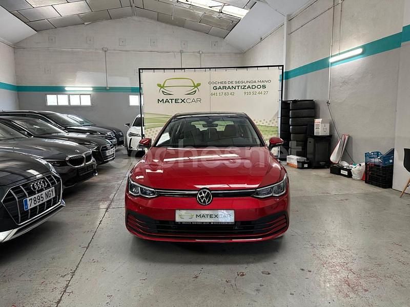 Rojo Usado 2021 VW Golf Style Berlina | 27.990 € (Caro) - Imagen 1/4