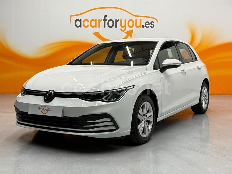 Blanco Usado 2021 VW Golf VIII Berlina | 21.900 € (Buen precio) - Imagen 1/4