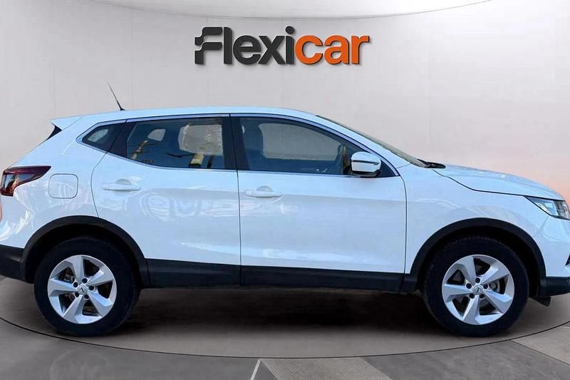 Usado Nissan Qashqai Acenta 140 CV (102 kW) 2021 Blanco SUV
