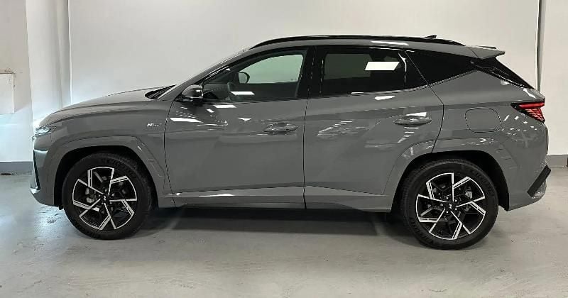 Nuevo Hyundai Tucson 215 CV (158 kW) 2025 Gris/plata SUV