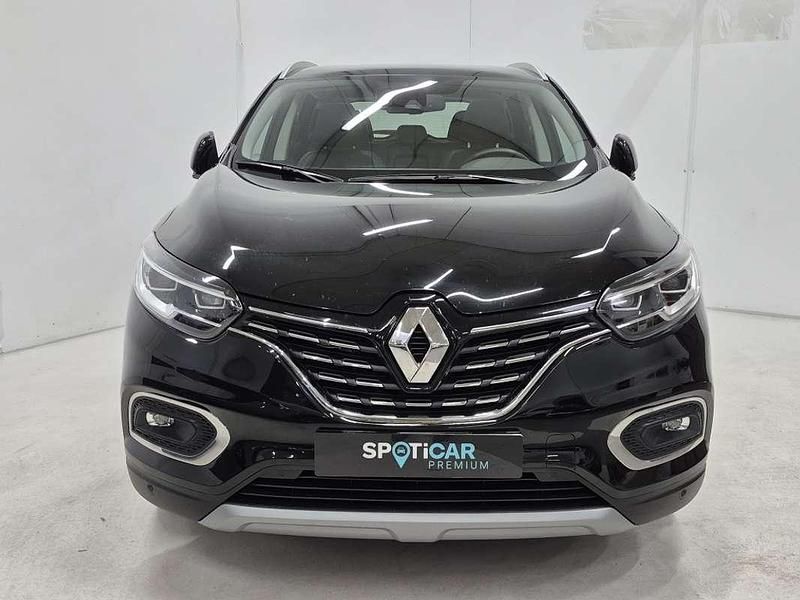Usado Renault Kadjar Zen 140 CV (102 kW) 2022 Negro SUV