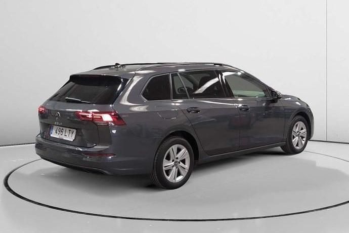 Usado VW Golf VII Life 115 CV (84 kW) 2021 Utilitario