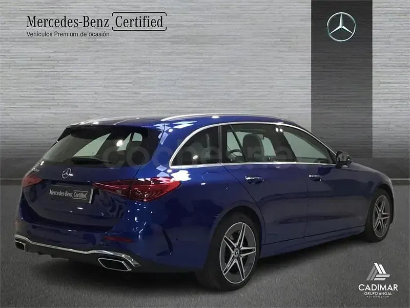 Usado Mercedes C300e AMG line 313 CV (230 kW) 2023 Azul Familiar