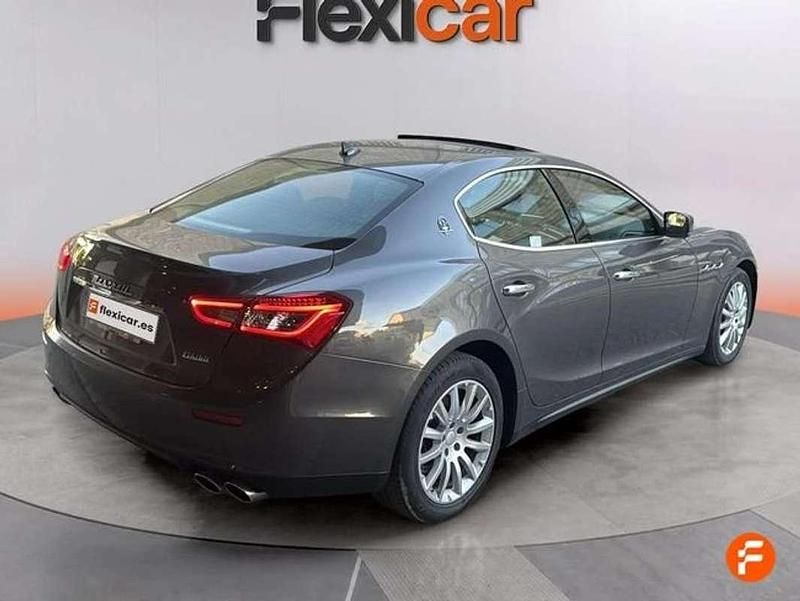 Usado Maserati Ghibli 275 CV (202 kW) 2016 Gris Berlina