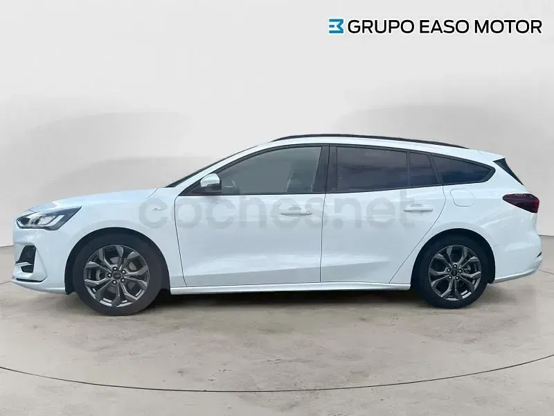Usado Ford Focus ST-Line 125 CV (91 kW) 2023 Blanco Familiar