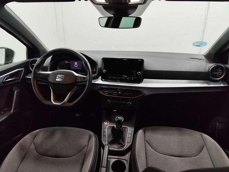 Usado Seat Ibiza 116 CV (85 kW) 2024 Negro Utilitario