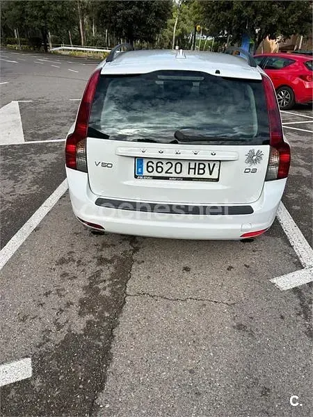 Käytetty Volvo V50 Kinetic 150 HP (110 kW) 2011 Valkoinen Farmari