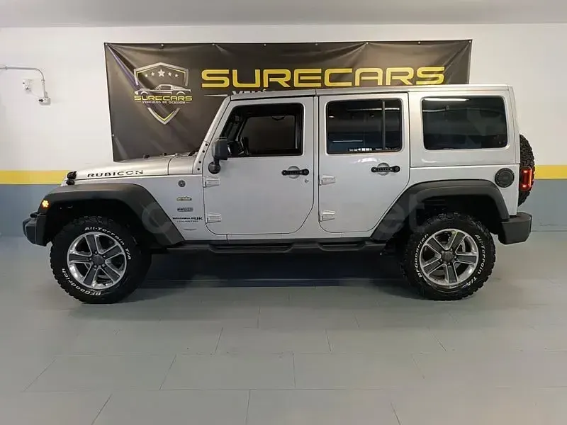 Usado Jeep Wrangler Unlimited Rubicon 284 CV (208 kW) 2018 Gris / plata SUV