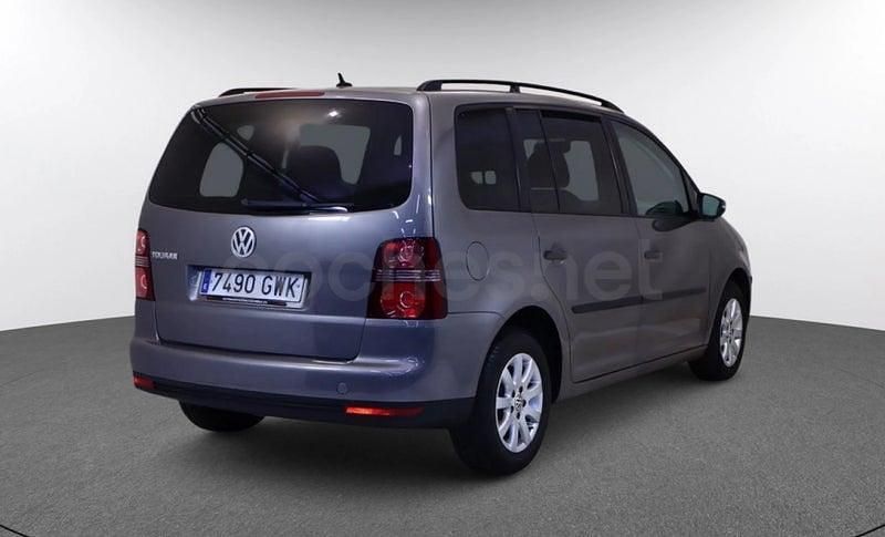 Usado VW Touran Edition 90 CV (66 kW) 2010 Gris / plata Monovolumen