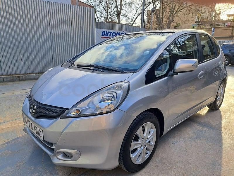Usado Honda Jazz Comfort 99 CV (72 kW) 2012 Gris / plata Utilitario