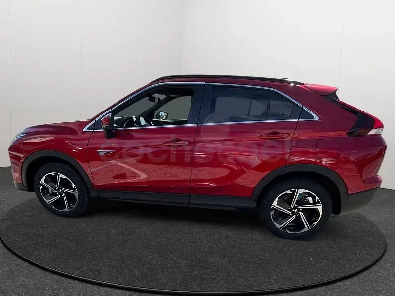 Usado Mitsubishi Eclipse Cross 188 CV (138 kW) 2024 Rojo SUV