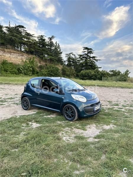 Usado Citroën C1 54 CV (39 kW) 2007 Verde Utilitario