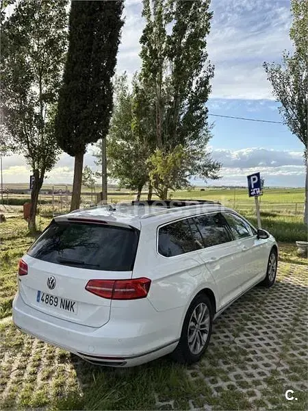 Usado VW Passat GTE 218 CV (160 kW) 2016 Blanco Familiar